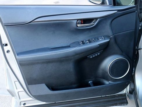 Used 2018 Lexus NX 300 FWD image 13