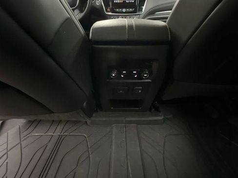 Certified 2023 Chevrolet Traverse Premier w/ Redline Edition image 22