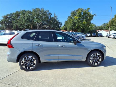 New 2026 Volvo XC60 B5 Plus w/ Protection Package Premier image 8