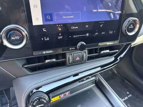 Used 2025 Lexus NX 250 FWD w/ Accessory Package (K3) image 19