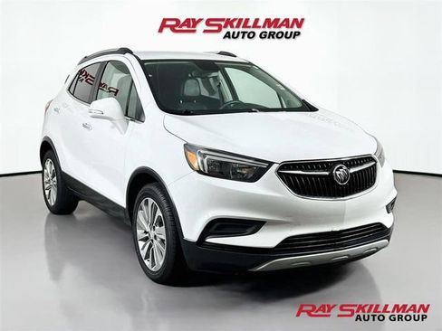 Used 2018 Buick Encore Preferred FWD image 1