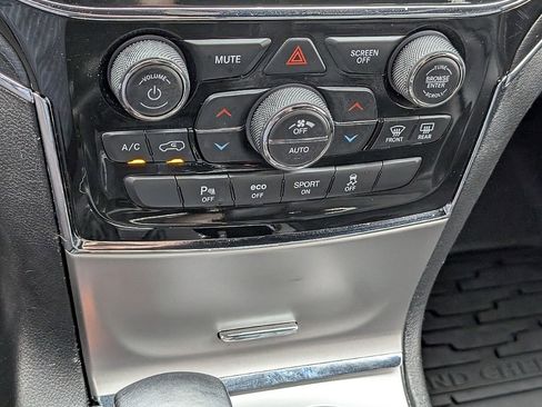 Used 2021 Jeep Grand Cherokee Trailhawk w/ Trailhawk Luxury Group image 30