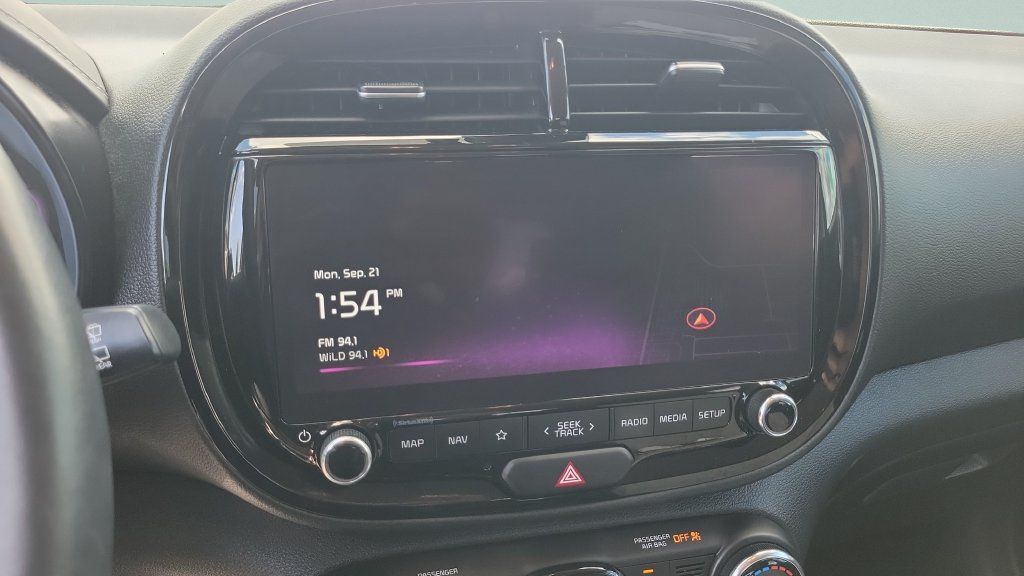 Used 2024 Kia Soul GT-Line FWD image 14