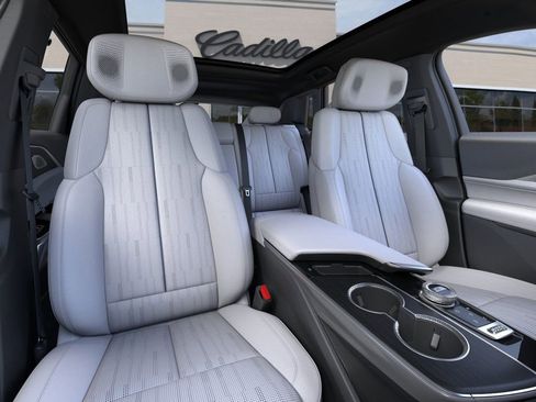 New 2025 Cadillac Lyriq Sport image 16