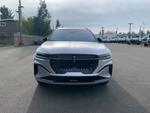 New 2026 Lincoln Nautilus Black Label image 10