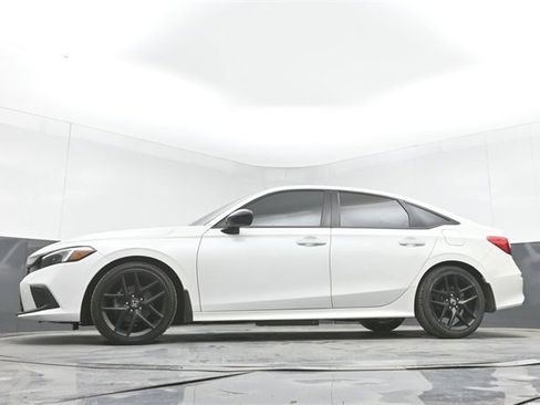 Used 2023 Honda Civic Sport image 41