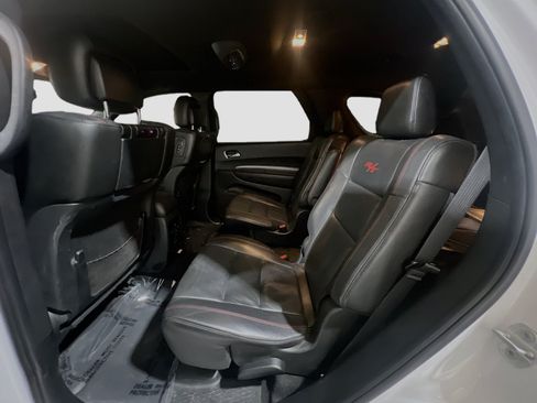Used 2018 Dodge Durango R/T w/ Technology Group RWD image 19