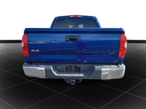 Used 2015 Toyota Tundra SR5 w/ SR5 Upgrade Package image 4