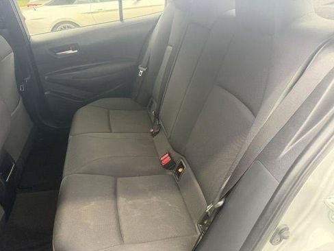 Used 2021 Toyota Corolla LE FWD image 12