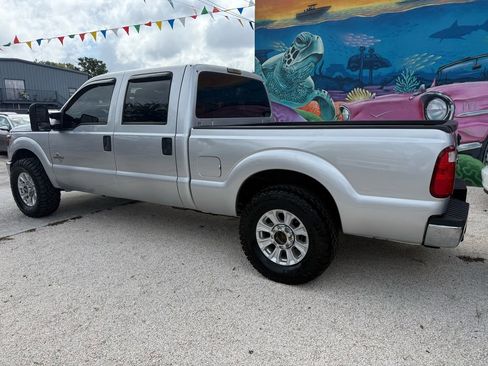 Used 2012 Ford F250 XL w/ XL Value Pkg image 4