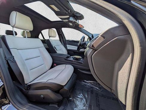 Used 2013 Mercedes-Benz E 550 4MATIC Sedan image 22