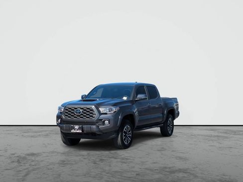 Used 2023 Toyota Tacoma TRD Sport AWD/4WD image 4