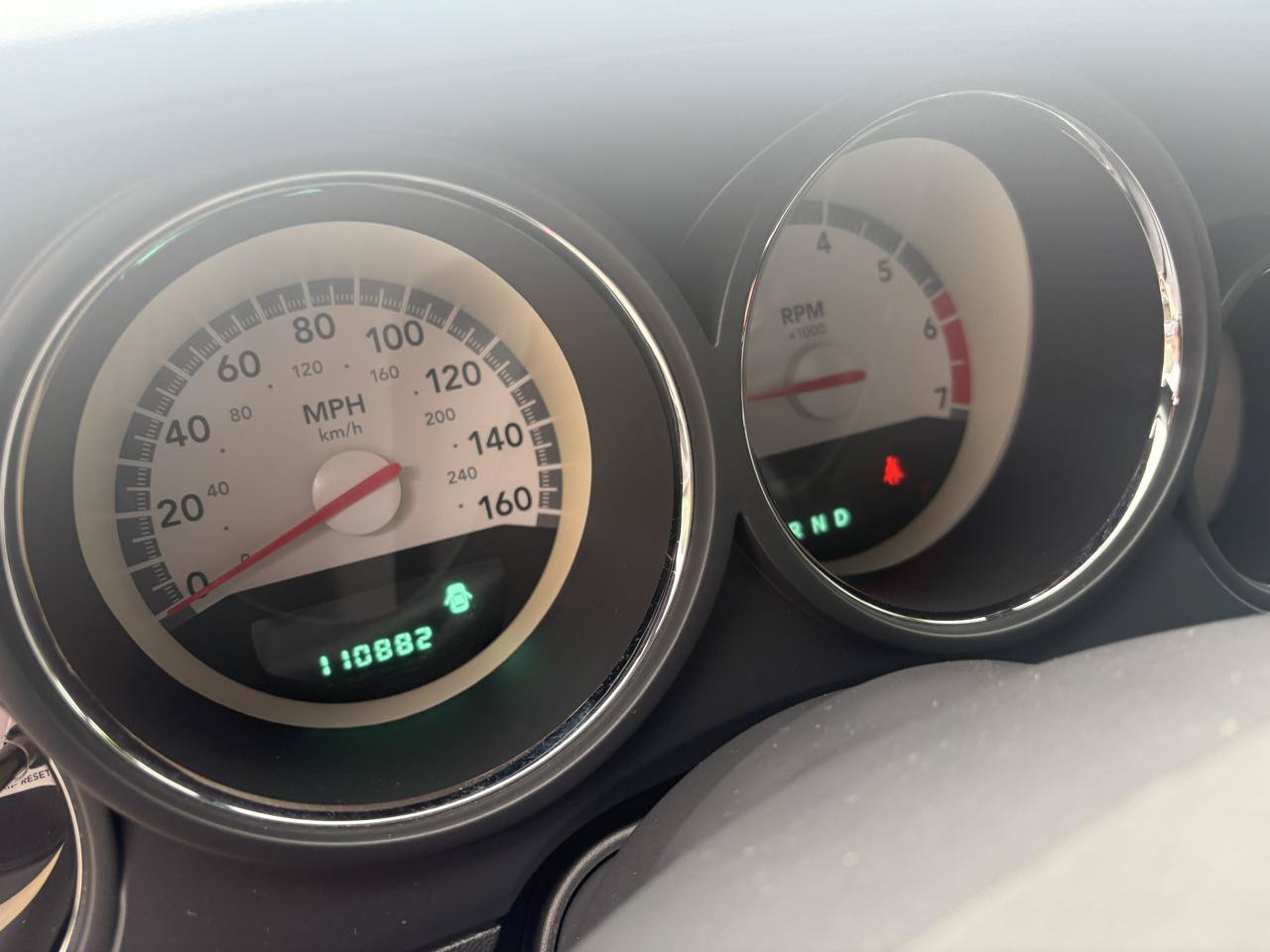 Used 2010 Dodge Challenger R/T RWD image 13