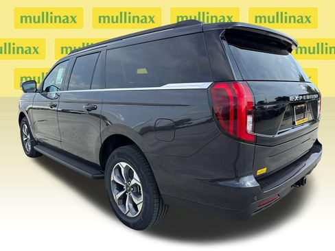 New 2027 Ford Expedition Max Active RWD image 4