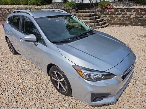 Used 2019 Subaru Impreza 2.0i Premium AWD/4WD image 8