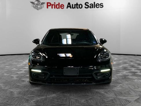 Used 2023 Porsche Panamera 4 w/ Premium Package AWD/4WD image 2