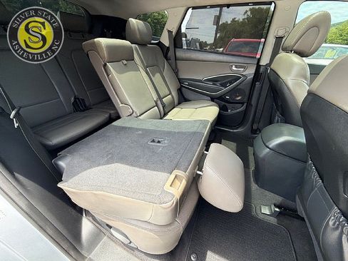 Used 2017 Hyundai Santa Fe FWD image 20