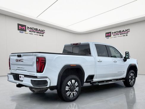 Used 2024 GMC Sierra 2500 Denali w/ Denali Reserve Package image 8