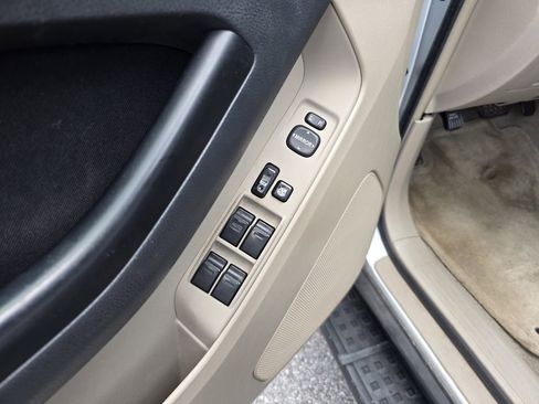 Used 2008 Toyota 4Runner SR5 RWD image 17