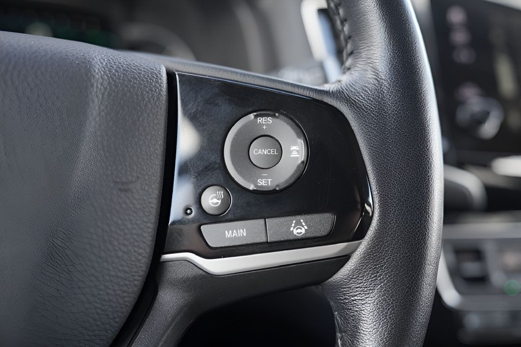 Used 2022 Honda Pilot Elite image 32