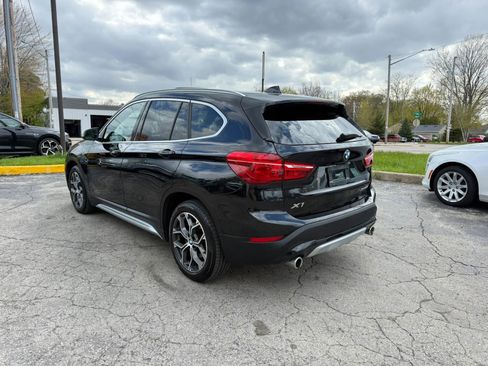 Used 2021 BMW X1 xDrive28i w/ Convenience Package AWD/4WD image 3
