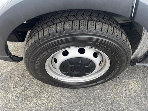 Used 2019 Ford Transit 350 148 Medium Roof image 2