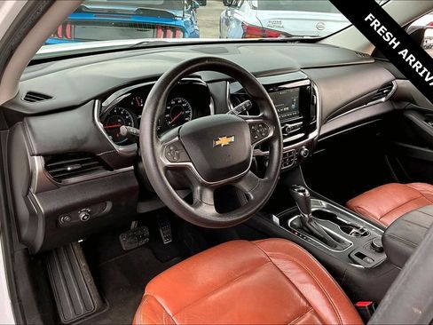 Used 2018 Chevrolet Traverse LS image 16