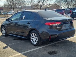 Used 2022 Toyota Corolla LE video 3