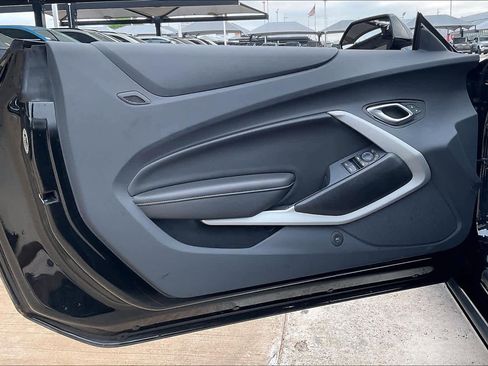 Used 2023 Chevrolet Camaro SS image 21