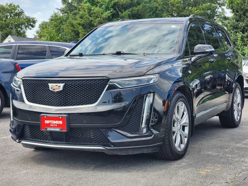 Used 2020 Cadillac XT6 Sport w/ Platinum Package AWD/4WD image 3