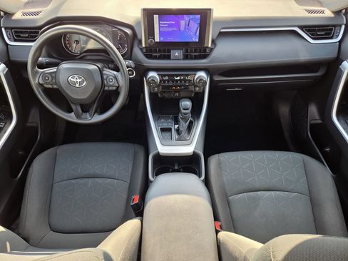 Used 2025 Toyota RAV4 XLE FWD image 13