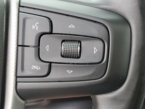 Used 2024 GMC Yukon XL Denali AWD/4WD image 12