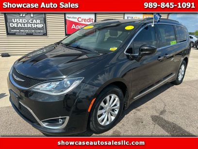 Used 2017 Chrysler Pacifica Touring-L
