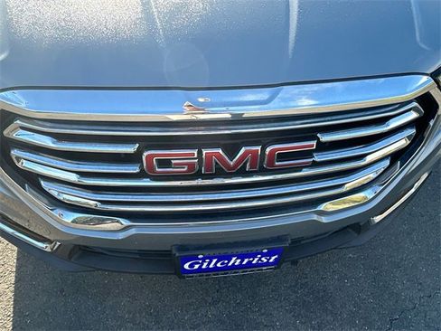 Used 2023 GMC Terrain SLT image 30