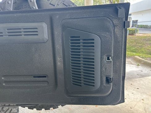 Used 2024 Ford Bronco Black Diamond image 40