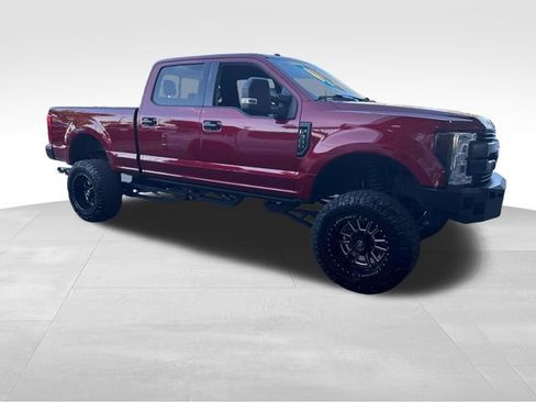 Used 2017 Ford F350 Lariat w/ Lariat Ultimate Package AWD/4WD image 6