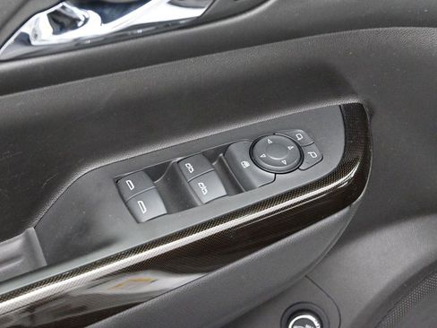 Used 2023 GMC Acadia AT4 w/ Trailering Package AWD/4WD image 11