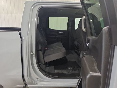 Used 2025 Chevrolet Silverado 1500 Custom Trail Boss w/ LPO, Dark Essentials Package AWD/4WD image 27