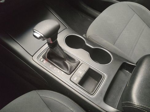 Used 2019 Kia Sorento LX image 26