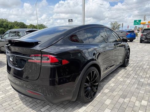 Used 2017 Tesla Model X 75D AWD/4WD image 9