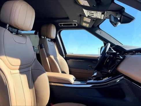 New 2026 Land Rover Range Rover Sport SE image 12