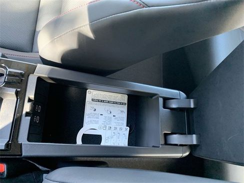 Certified 2025 Toyota Prius Plug-In Hybrid image 26