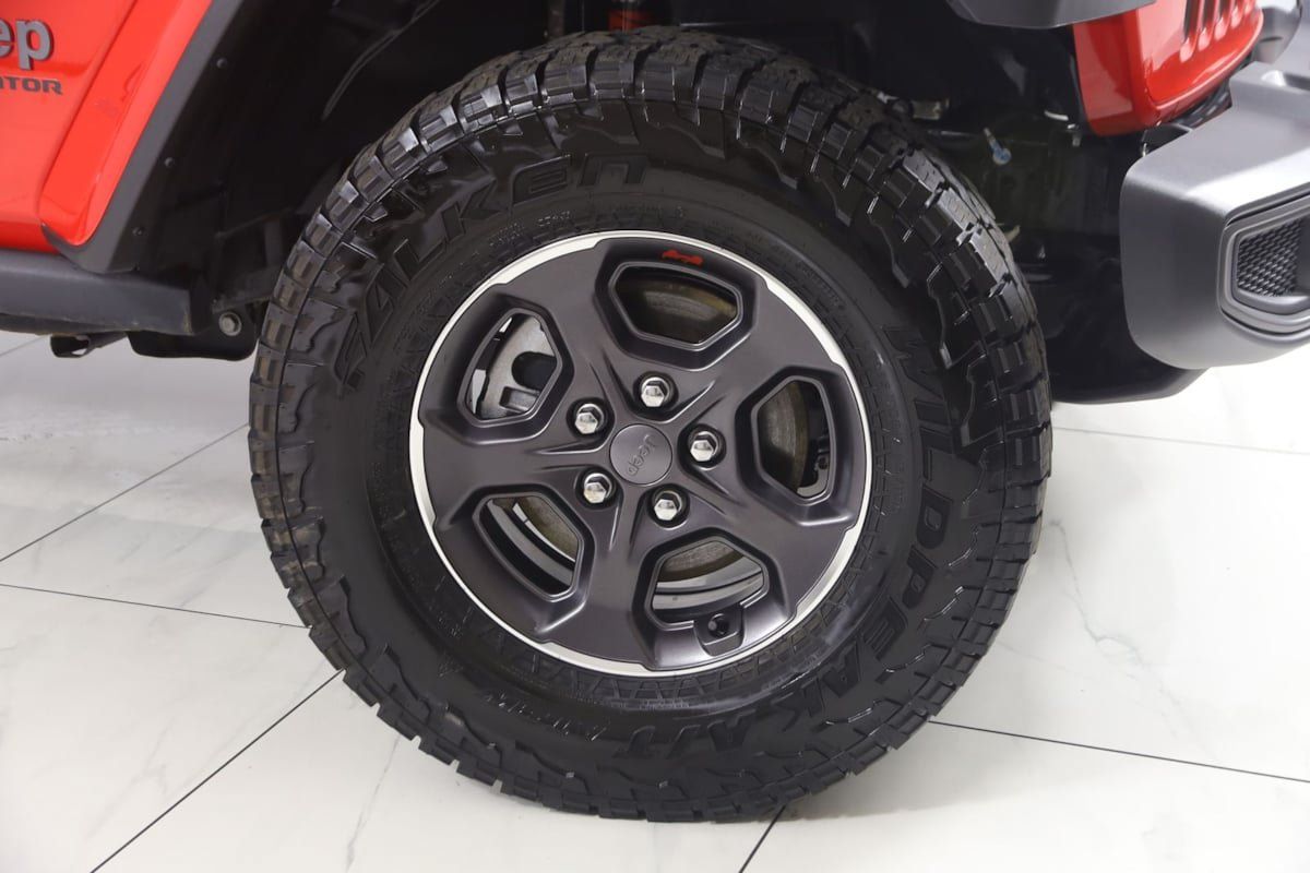 Used 2021 Jeep Gladiator Rubicon AWD/4WD image 16