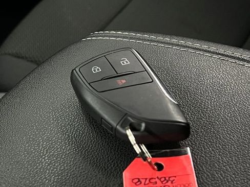 Used 2024 GMC Canyon Elevation w/ Trailering Package AWD/4WD image 27