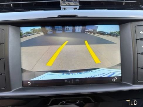 Used 2017 Jaguar F-PACE AWD/4WD image 39