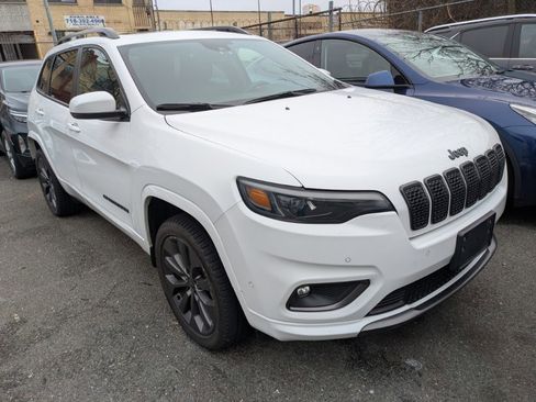 Used 2021 Jeep Cherokee High Altitude image 3