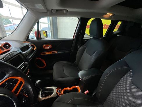 Used 2016 Jeep Renegade 75th Anniversary AWD/4WD image 12