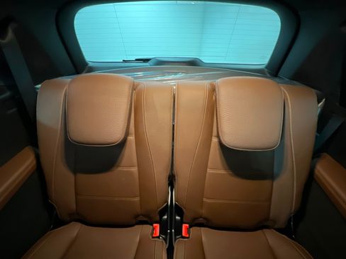 New 2026 Mercedes-Benz GLS 450 4MATIC image 22