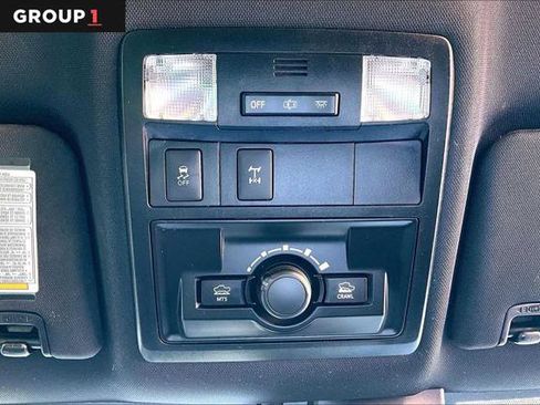Certified 2019 Toyota Tacoma TRD Off-Road AWD/4WD image 34