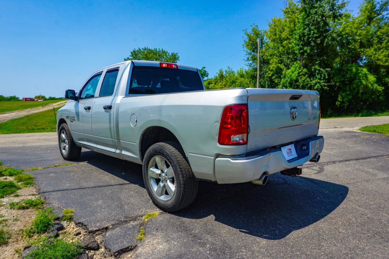Used 2019 RAM 1500 Express w/ Express Value Package AWD/4WD image 5